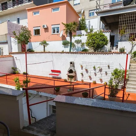 With A Parking Space - 13572 Appartement *