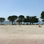 With A Parking Space - 13572 Daire Crikvenica