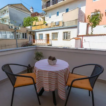 Daire With A Parking Space - 13572 Crikvenica